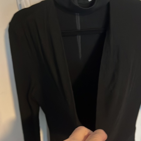 RUN WAY DRESS - Picture 3 of 7